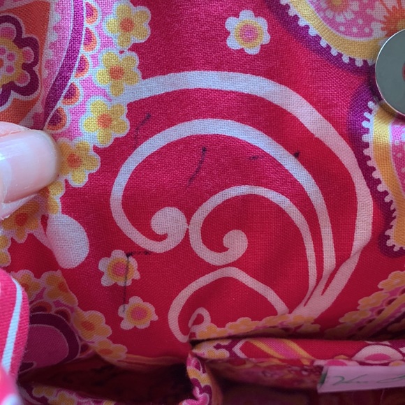 Vera Bradley Retired Raspberry Fizz Shoulder Bag - Picture 5 of 7